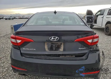 2015 Hyundai Sonata Sport z USA, uszkodzony, nr VIN 5NPE34AF2FH031432